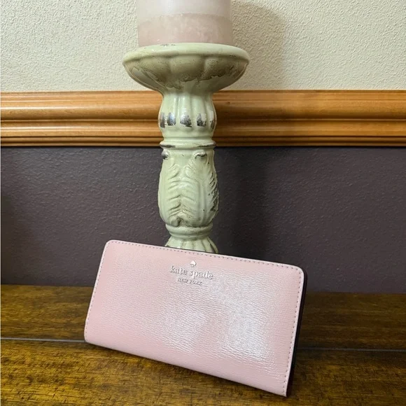 ✨NWOT - Kate Spade Madison Large Slim Bifold Wallet✨ - Picture 4 of 8